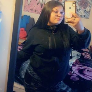 Meet your Posher, Renee